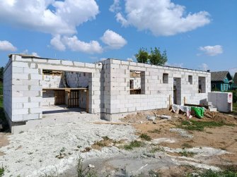 Одноэтажный дом из газобетона с гаражом