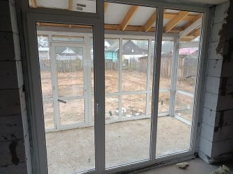 Одноэтажный дом из газобетона с гаражом