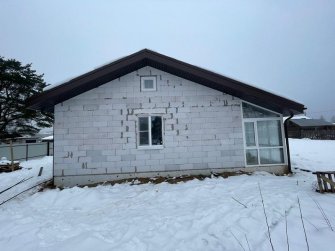 Одноэтажный дом из газобетона с гаражом